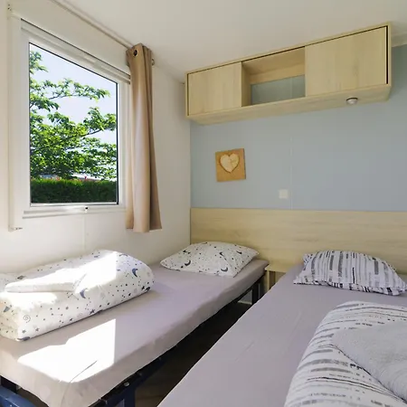 Mobilhome 373 キャンプ場 ラット